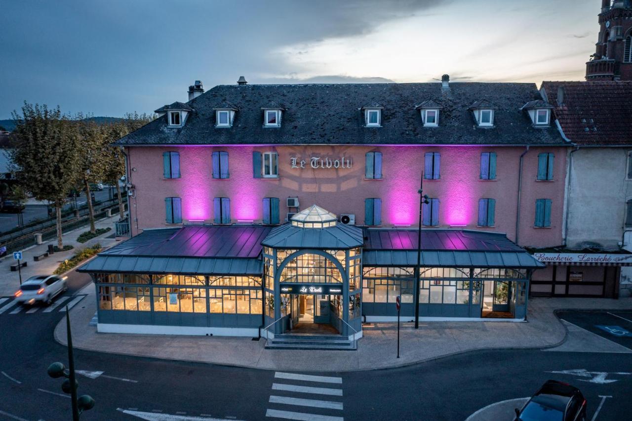 Hôtel Le Tivoli Vic-en-Bigorre Esterno foto