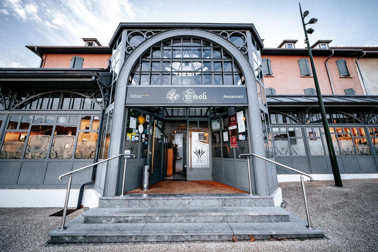 Hôtel Le Tivoli Vic-en-Bigorre Esterno foto